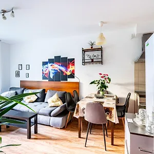 Zoe Budapest